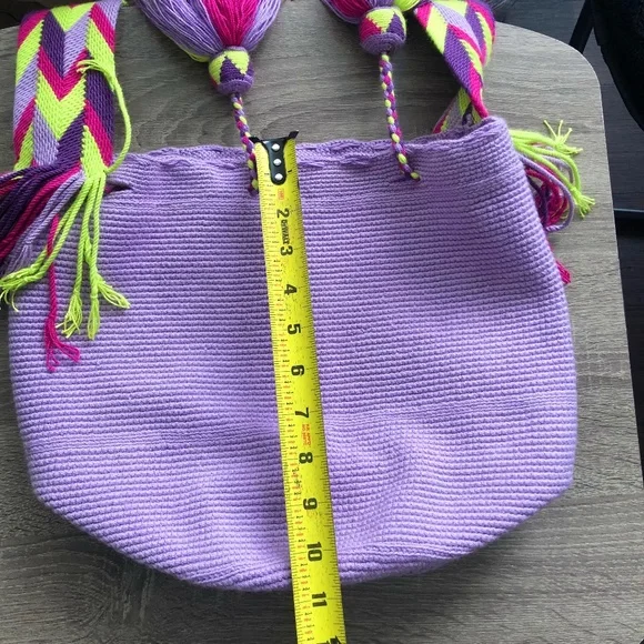 Authentic Wayuu bag / purple color / multicolored strap/ Size M/ Mochila Wayuu - Picture 4 of 7
